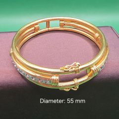 Gold Jewellery - 916 Gold Bangle with Stones - 35.44 G ($132.50/G)