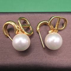 24K Gold Pearl Earrings 4.89 G (Exclude Pearl Weight)